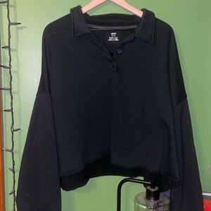AE Cropped Sweatshirt